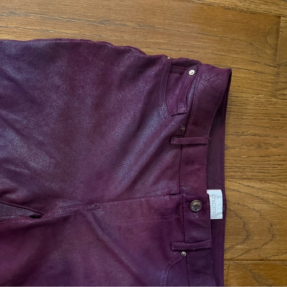 Women's  burgundy metallic Chico’s size 00 suede-like Jeans - Picture 2 of 10